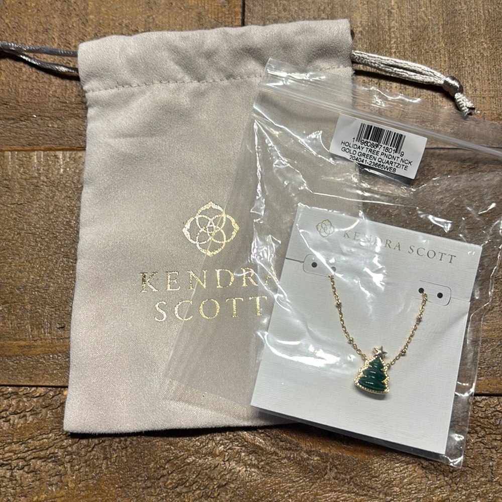 Kendra Scott Necklace